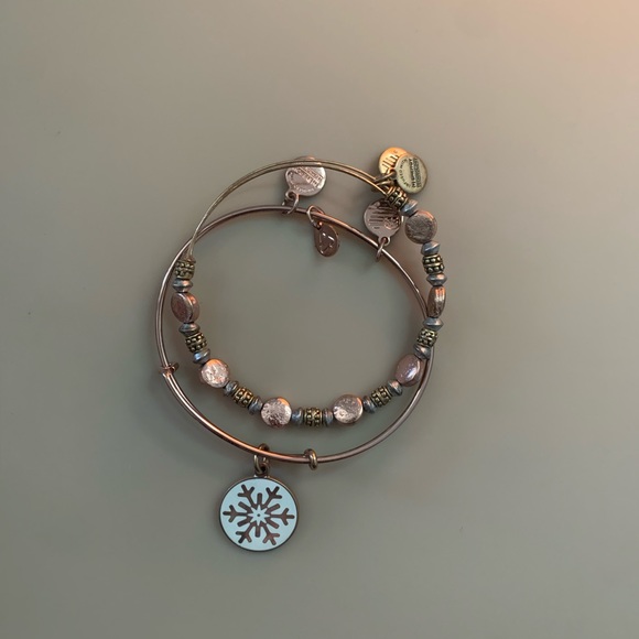 Alex and Ani winter snowflake bracelet bundle - Picture 2 of 5
